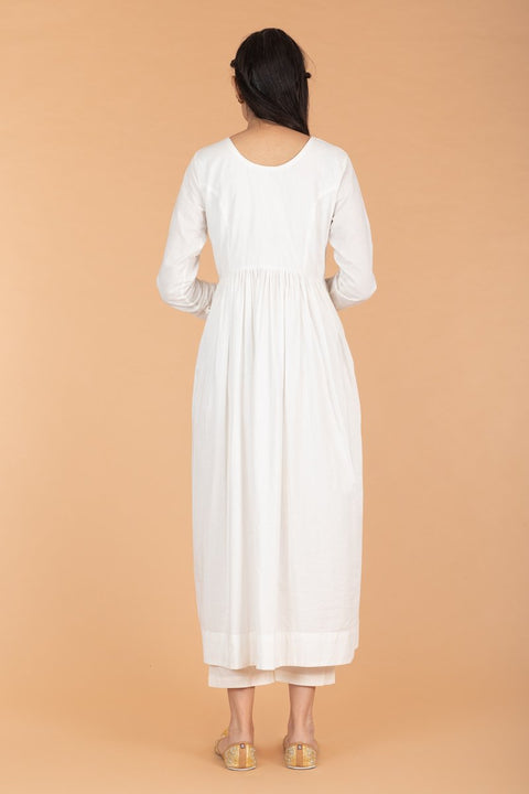 Anarkali Kurta And pants In White Cotton (Set of 2)