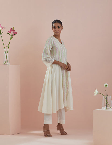Designer Anarkali Kurta in Textured Cotton with Solid Pants in Off White (Set of 2) - By Vinusto 
