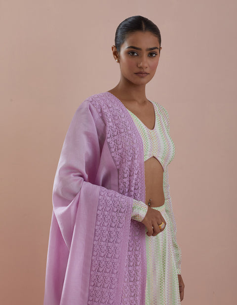Designer Lehanga Set- Textured Cotton Skirt And Blouse In Off White And Pink Chanderi Dupatta (Set Of 3) - By Vinusto