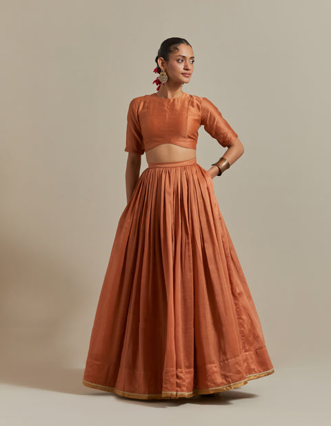 Buy Chanderi Skirt Set in Saffron Brown with Zari Striped Dupatta – Vinusto

