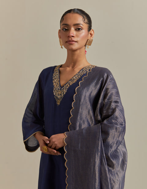 Order Embroidered Chanderi Kurta & Pants with Silver Zari Striped Dupatta – Set of 3

