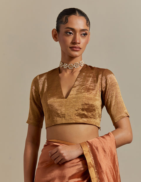 Premium Saffron Silk Saree with Gold Zari Blouse – Vinusto

