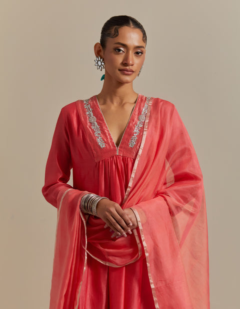 Embroidered Pink Chanderi Kurta & Pants  with Dupatta (Set of 3)