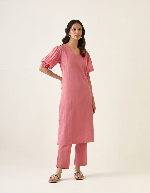 Shop Rose Pink Kurta Set with Smocking Details, In Cotton Glaze & Chanderi (Set of 2) - By Vinusto
