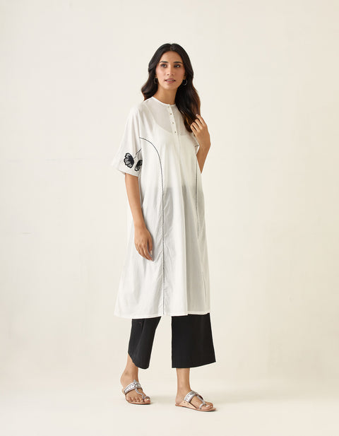 Buy Kaftan Style Embroidered Kurta Set In White & Black Cotton (Set of 2) - By Vinusto
