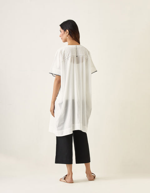 Handcrafted White Pin tucks Kaftan with Kantha Stitch and Black Pants in Cotton (Set of 2) - By Vinusto 