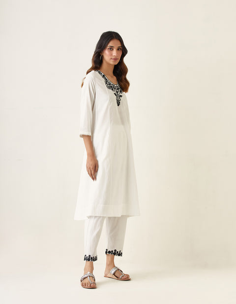 Handcrafted Embroidered A Line Paneled Kurta and Salwar in White Cotton (Set of 2) - Vinusto 
