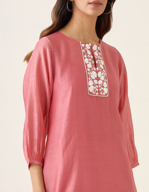 Handcrafted Embroidered A line Chanderi kurta in Rose Pink, with Off White Pants and Slip (Set of 3) - By Vinusto

