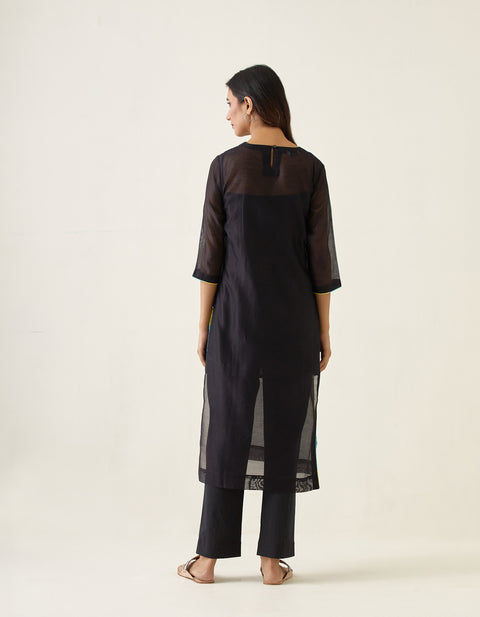 Premium Black Chanderi Handloom Smocking Kurta with Cotton Pants (Set of 3) -  By Vinusto 