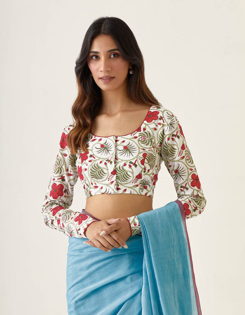 Premium Handcrafted Mercerized Cotton Saree with Kantha Details in Pastel Blue – Vinusto

