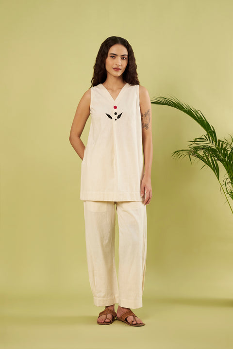 Ivory Khadi Cotton Co-Ord Set with Patch Embroidery & Pants ( Set of 2)