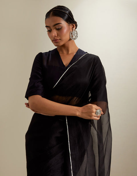 Luxury Embroidered Ready-to-Wear Chanderi & Katan Saree with Blouse – Black (Set of 2) | Vinusto