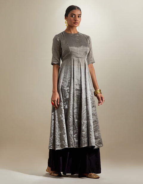 Buy Silver Black Zari Anarkali with Hot Pink Embroidered Dupatta | Vinusto