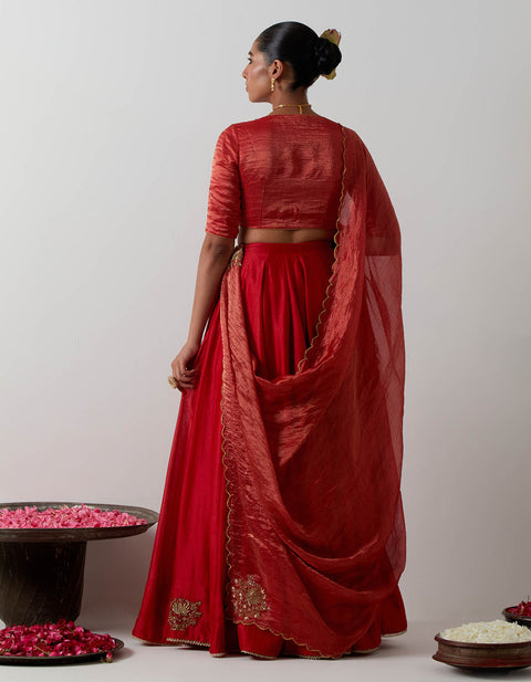 Handcraft Red Embroidered Chanderi Lehenga Set | Vinusto