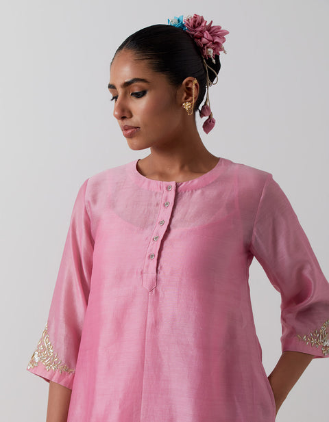 Order Pink Chanderi Embroidered Kurta with Wrap-Around Pants (Set of 3) – Vinusto