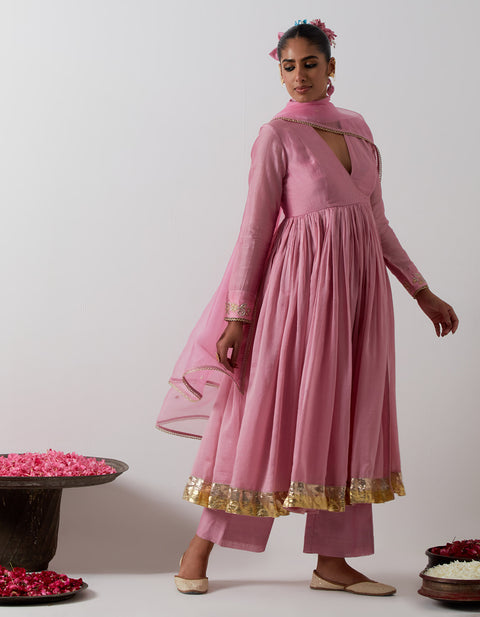 Luxury Light Pink Chanderi Wrap Anarkali Set with Embroidered Katan Dupatta – Vinusto