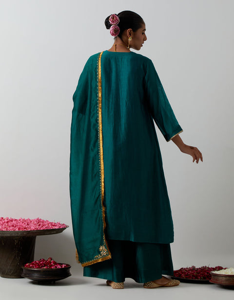 Handcraft Green Embroidered Chanderi Kurta Set | Vinusto