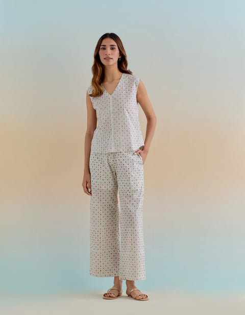 Shop Ditsy Block Print Cotton Co-Ord Set - Top & Pants (Set of 2) | Vinusto