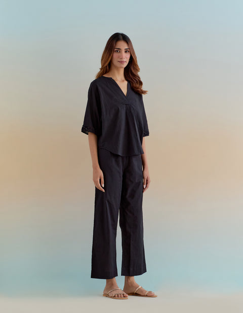 Luxury Co-Ord Set - Top and Pants in Black Cotton | Vinusto