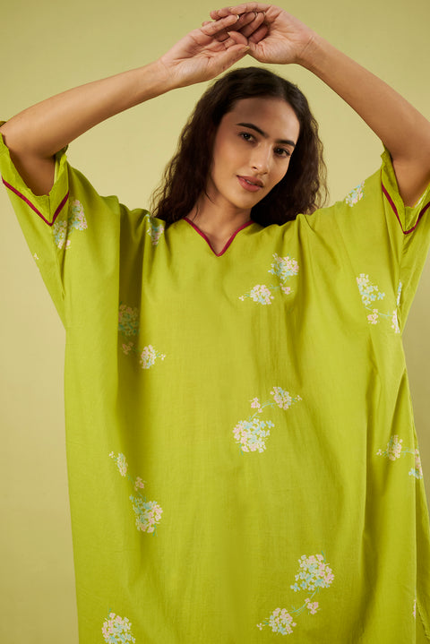 Relaxed Fit Printed Kaftan with Lace Detailing & Farshi Salwar (Set of 2)