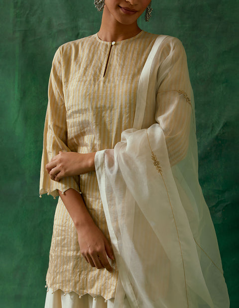Handcrafted Zari Silk Short Kurta with Scalloping details, Chanderi Handloom Sharara, Katan Dupatta (Set of 3) - By Vinusto 
