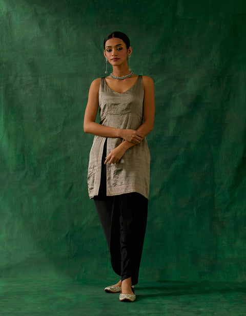 Shop Front Slit Black Zari Silk Kurta, with Cotton Glaze Dhoti Salwar (Set of 2) - By Vinusto
