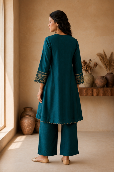 Teal High Low Embroidered Chanderi Kurta Set with Tissue Dupatta (Set of 3)