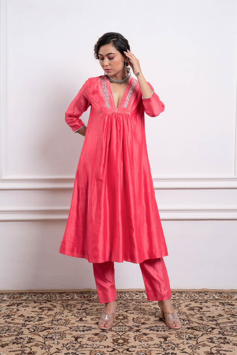 Buy Embroidered Pink Chanderi Suit set (set of 2) by Vinusto