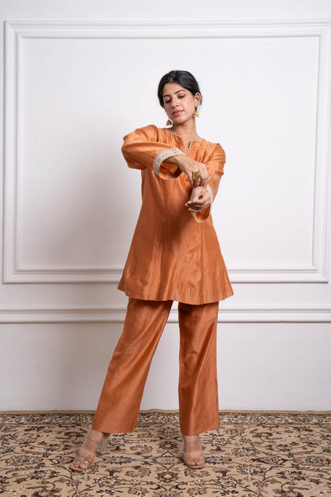 Order Saffron Brown Short Kurta & Pants Coord Set in Chanderi – Set of 2 | Vinusto