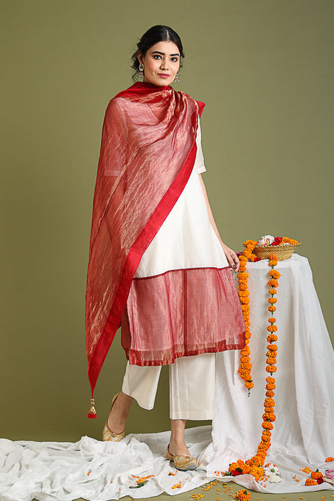 Handcrafted Red Dupatta in Chanderi Handloom with Gold Stripe Weave (Handloom)