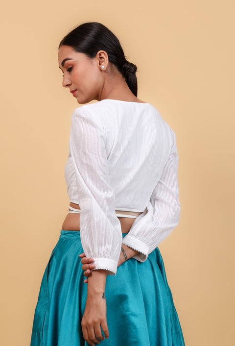 Luxury Wrap-Around Blouse in White Cotton with Silver Stripes | Vinusto