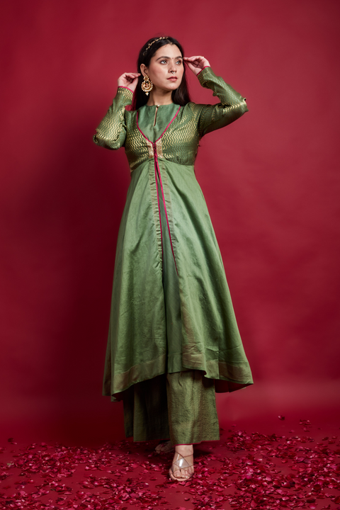 Shop Olive Green Layered Anarkali & Palazzo Set in Chanderi Handloom (Set of 3) - By Vinusto