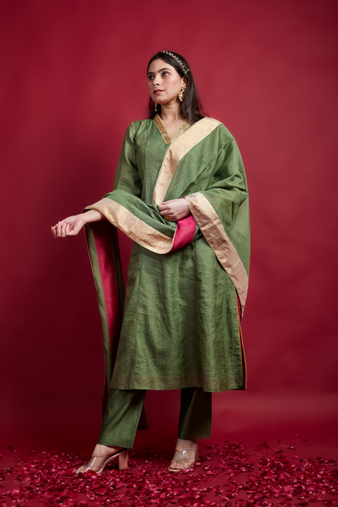 Shop V Neck Embroidered Zari Striped Kurta & Dupatta with Pants in Olive Green Chanderi (Set of 2) -  By Vinusto