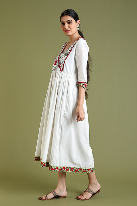 Buy Maxi Dress with Printed Yoke in White Cotton | Vinusto