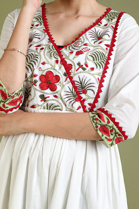Luxury Maxi Dress with Printed Yoke in White Cotton | Vinusto