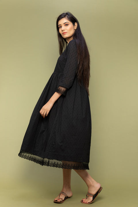 Buy Black Textured Cotton Dress with Lace Trims | Vinusto