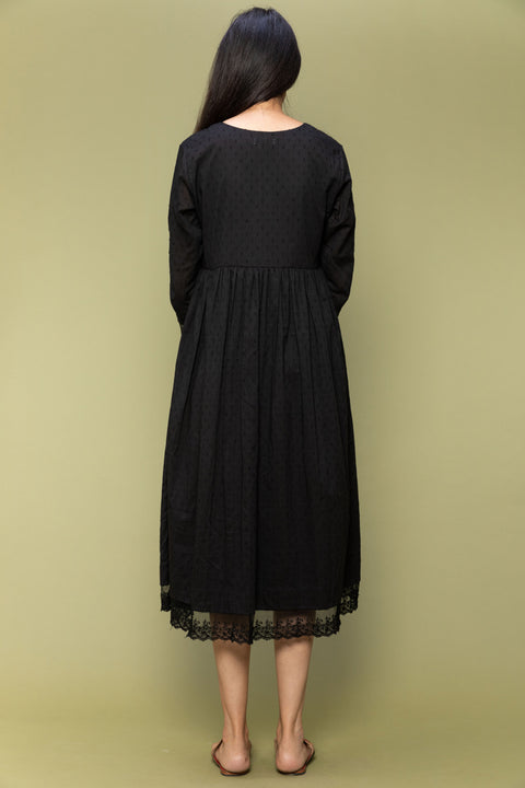 Handcraft Black Textured Cotton Dress with Lace Trims | Vinusto