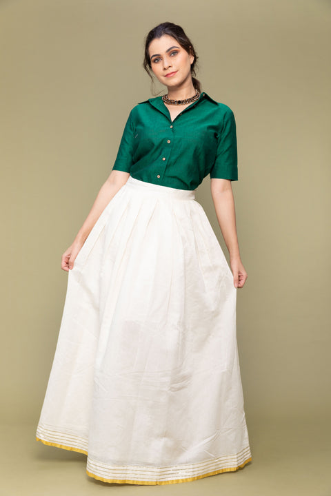 Shop Forest Green Crop Shirt in Handwoven Cotton from Sambalpur (Handloom) | Vinusto