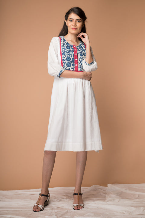 Luxury Printed Yoke Dress in White Cotton | Vinusto