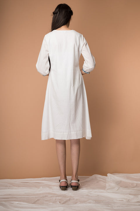 Handcraft Printed Yoke Dress in White Cotton | Vinusto