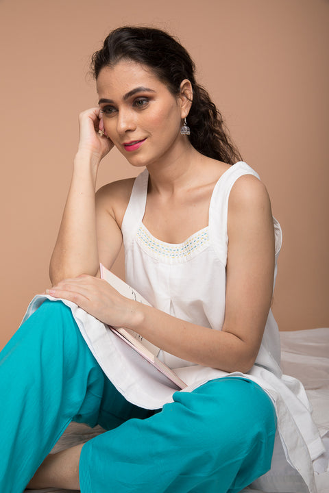 100%Authentic Cotton Razor Back Kurta with Kantha Embroidery & Aqua Blue Pant - Set of 2 | Vinusto