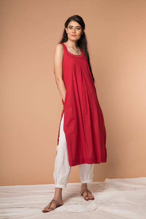 Luxury Cotton Razor Back Kurta with Kantha Embroidery & Cranberry Red Pant - Set of 2 | Vinusto