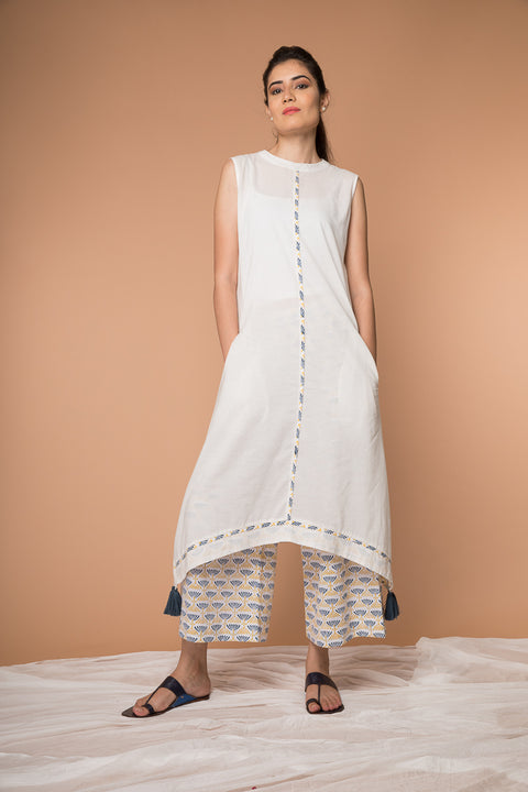 Shop White Asymmetric Hem Cotton Kurta & Blue Yellow Poppy Block Print Palazzo | Vinusto