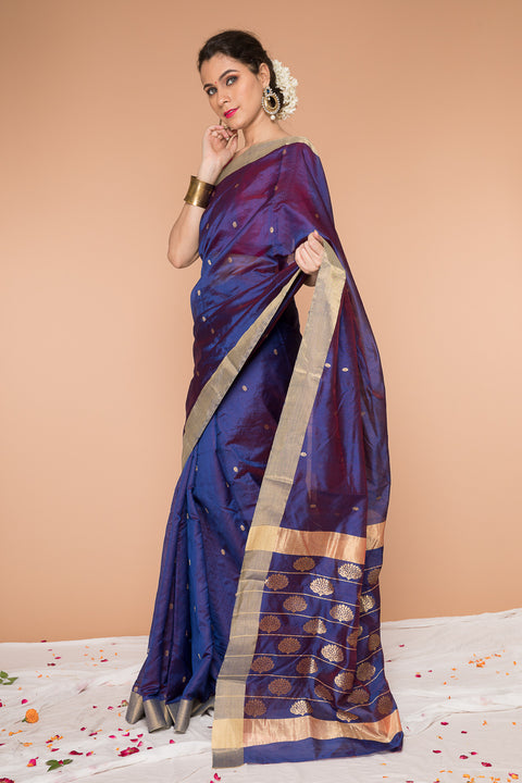 Buy Handwoven Silk Saree in Midnight Blue - Vinusto

