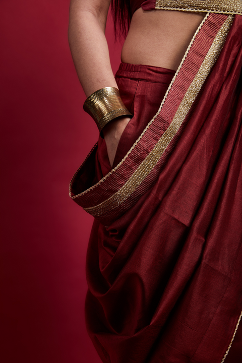 Premium Ready-to-Wear Saree & Blouse in Maroon Chanderi Handloom with Embroidered Lace (Set of 2) | Vinusto