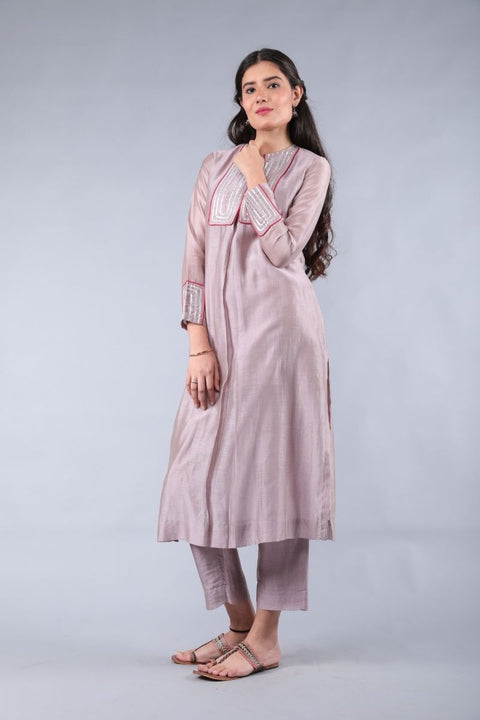 Mauve Chanderi Handloom Kurta With Gota Work Yoke