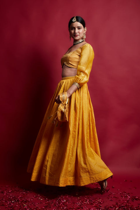 Buy Turmeric Yellow Chanderi Handloom Lehanga Set, With Color Block Dupatta (Set Of 3) - By Vinusto