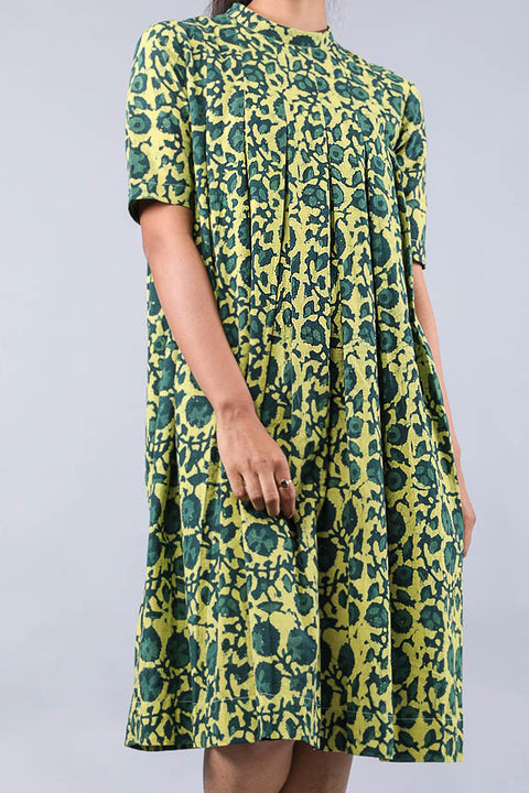Premium Box Pleat Dress in Yellow-Green Hand Block Print Cotton | Vinusto