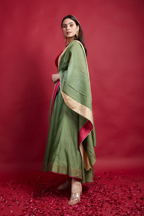 Shop Olive Green & Pink High Low Lehanga Set With Embroidered Lace And Dupatta In Chanderi Handloom (Set Of 3)at Best Price online - By Vinusto