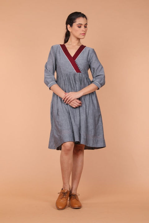 Buy V-Neck Gathered Tunic in Handwoven Slate Grey Cotton | Vinusto